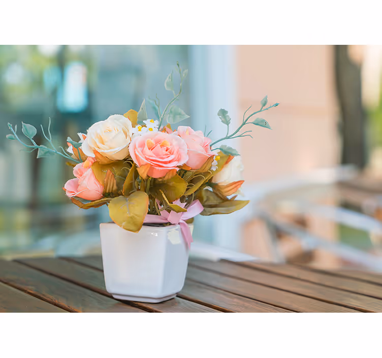Roses on table roller blind for living room - TenStickers