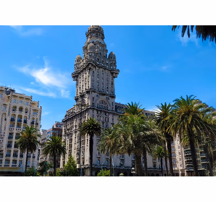Roller blind for living room independence square montevideo - TenStickers