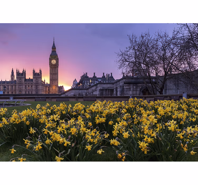 Bedroom roller blind big ben in sunlight - TenStickers