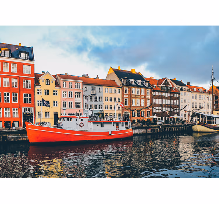 Bedroom roller blind inspired by nyhavn's beauty - TenStickers