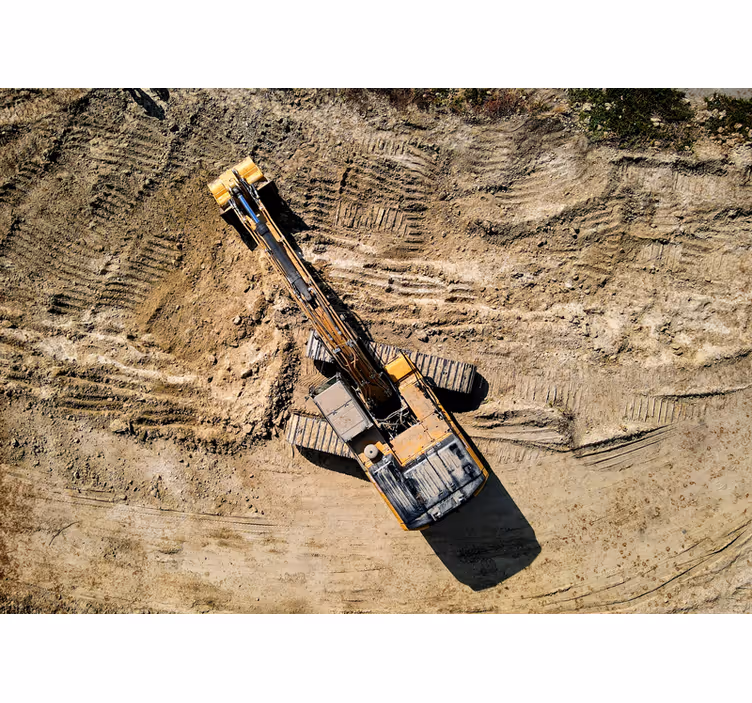 Vehicle wall mural excavator in action - TenStickers