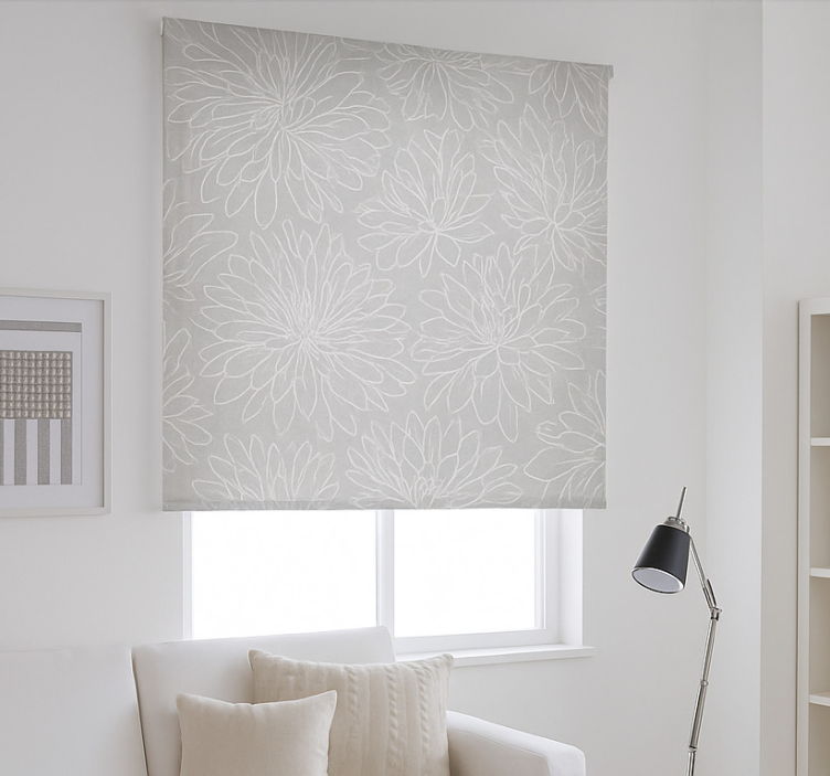 Sheer floral pattern roller blind for living room - TenStickers