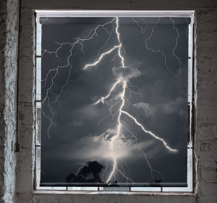 Striking Lightning Display clouds roller blind - TenStickers