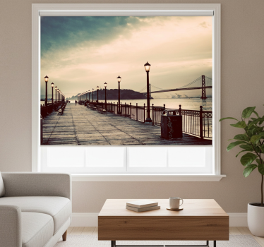 Roller blind for living room bridge with street lights - TenStickers