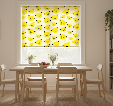 Yellow roller blind with adorable bear pattern - TenStickers