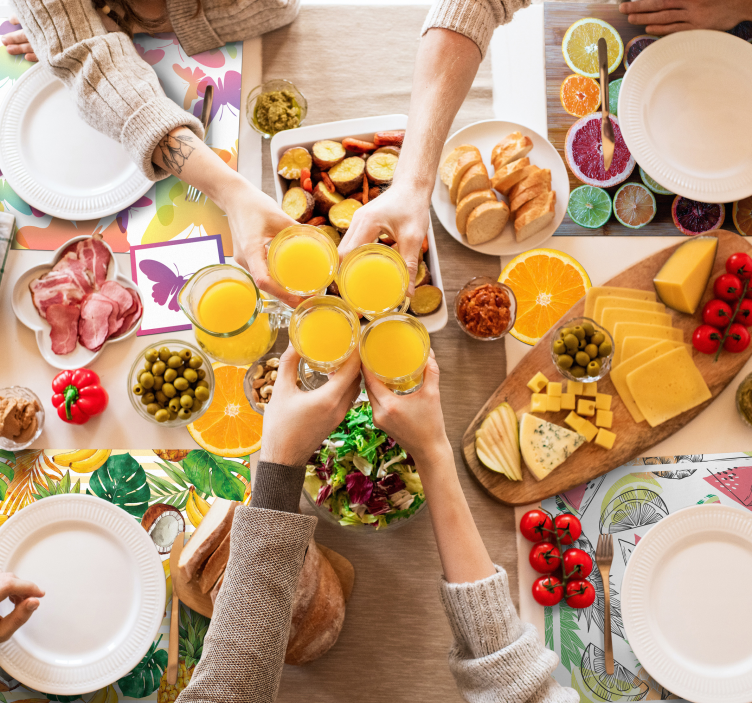 Children placemat with colorful butterfly design - TenStickers