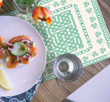 Original placemat celtic knot design - TenStickers