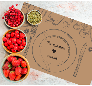 Original placemat empty plate with heart - TenStickers