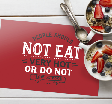 Placemat with quote eat mindfully - TenStickers
