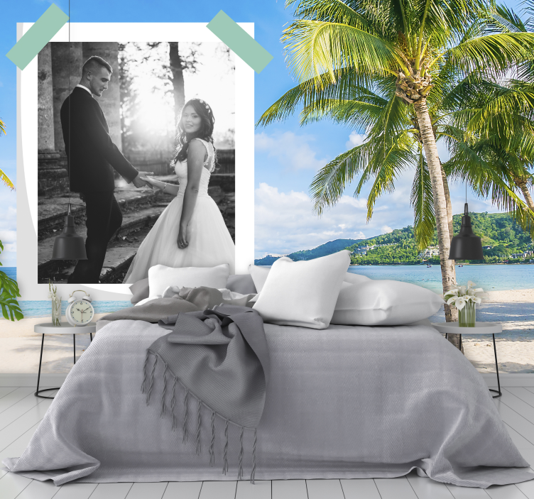 Love wall mural couple at the beach - TenStickers