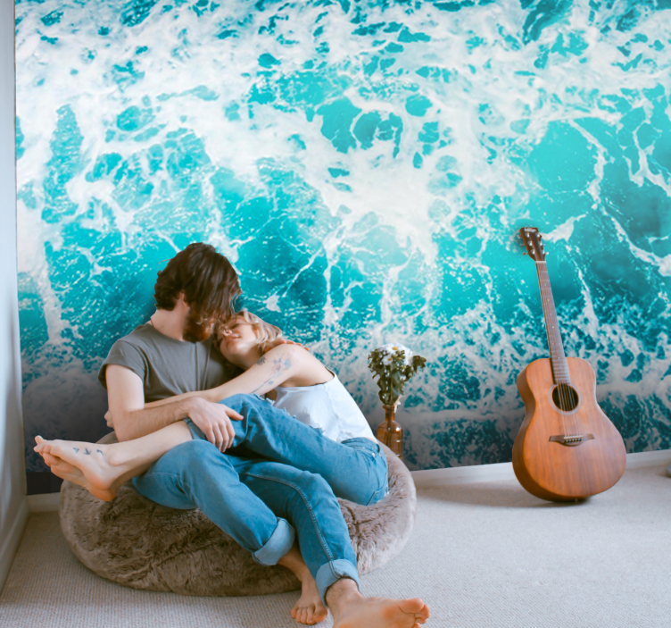 Ocean wall mural couple embracing waves - TenStickers