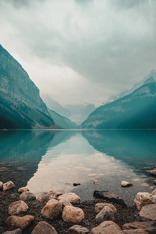 Living room poster of serene water scenery - TenStickers