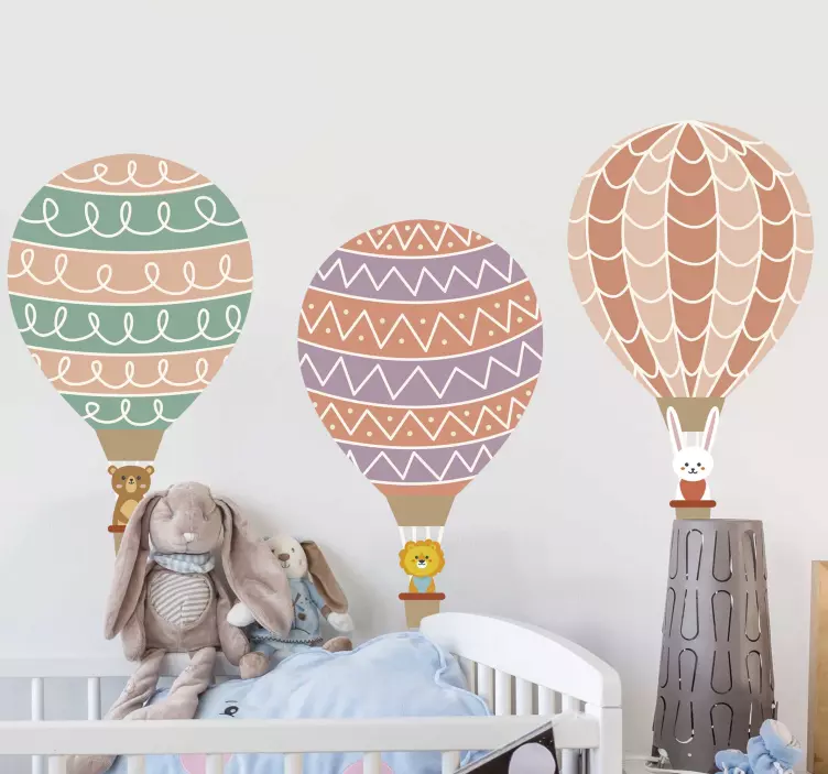 Baby balloons illustration decal - TenStickers
