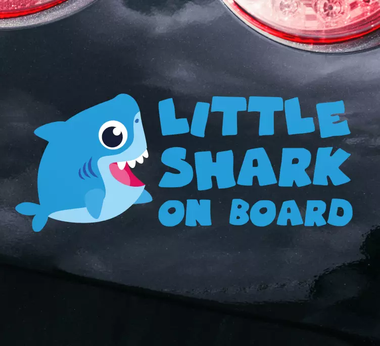 Baby on board sticker cheerful shark design - TenStickers