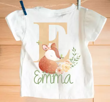 Cute animals deer with name Baby t-shirt - TenStickers
