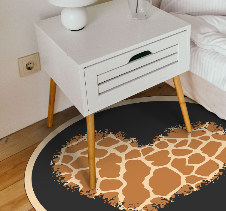 Giraffe Print heart animal print vinyl rug - TenStickers