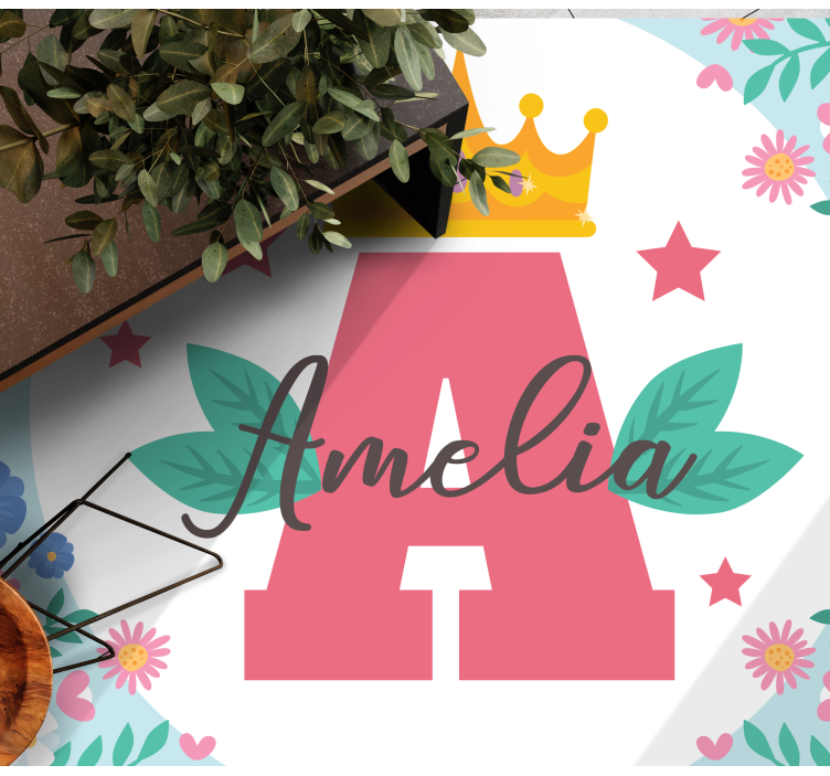 Crowned initial and name vinyl rug - TenStickers