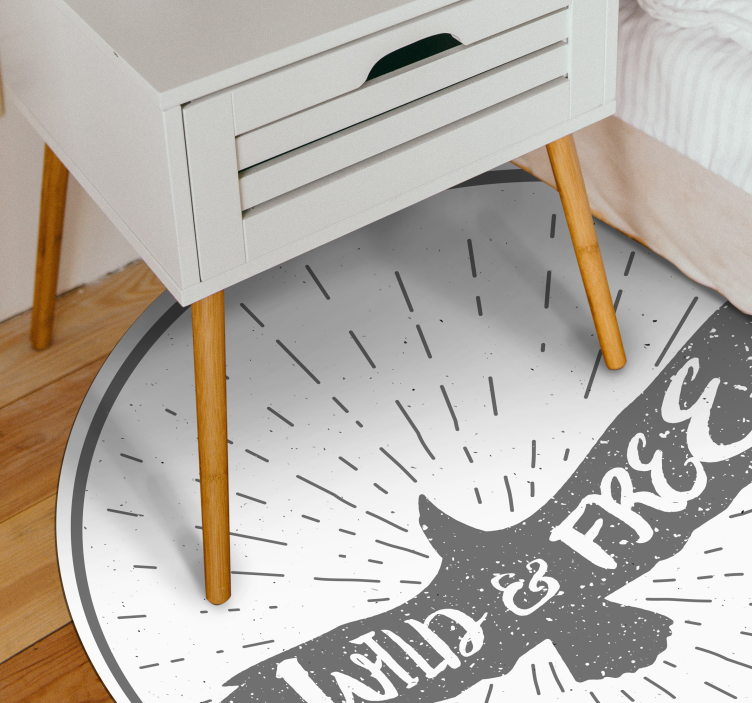 Wild&Free Circle custom vinyl rug - TenStickers