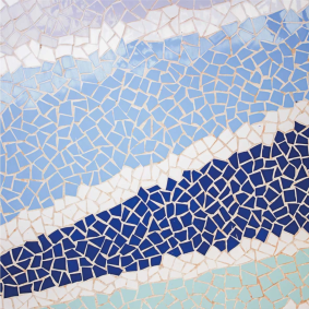 Vinyl rug bathroom in blue small irregular tiles - TenStickers